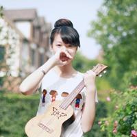 强上熟睡妈妈 高中生小后妈 帮后妈穿衣服