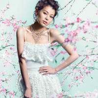 高梁地野炕头葛伶俐 肉棒进入山村少女 山村老汉大肉棒