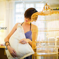 点上一根烟.点上心里的想念........