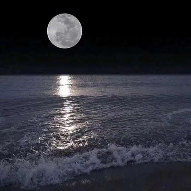 午夜第一次的亲密接触