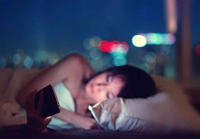 做个表里不一的女人