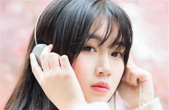 女人是道独立的风景