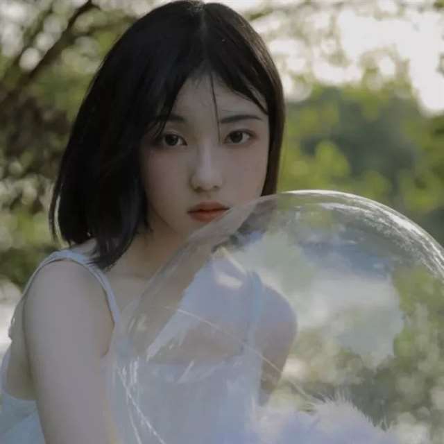 爱情还在，不诉薄凉