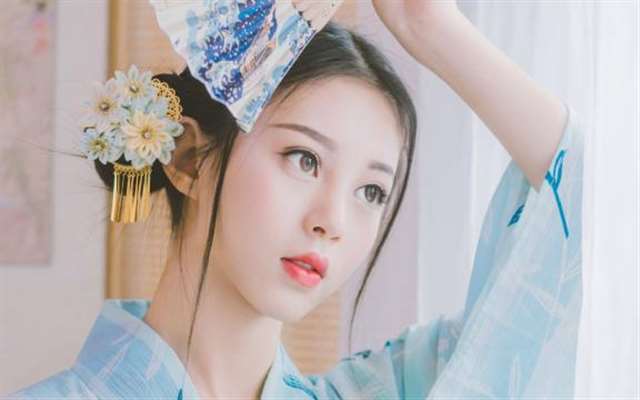 如果有来生我愿许你一生凤冠霞帔