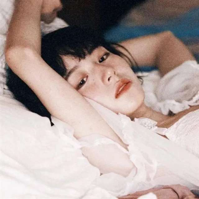 挂在月亮上的童谣