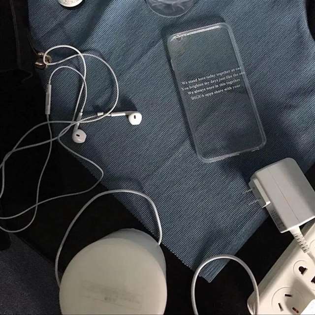 赶在天亮前忘了你