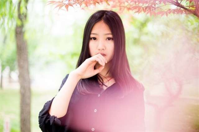 一句幽默的搞笑神回复句子,搞笑短句