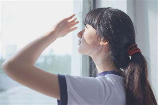 我弄丢了自己的苹果和阳光