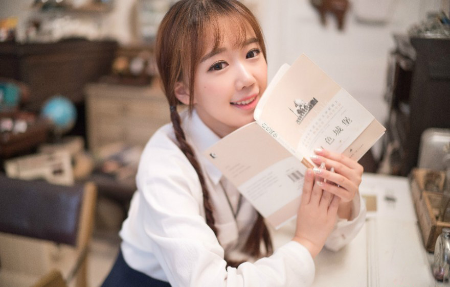 俏婆婆一心要为老公找富爹