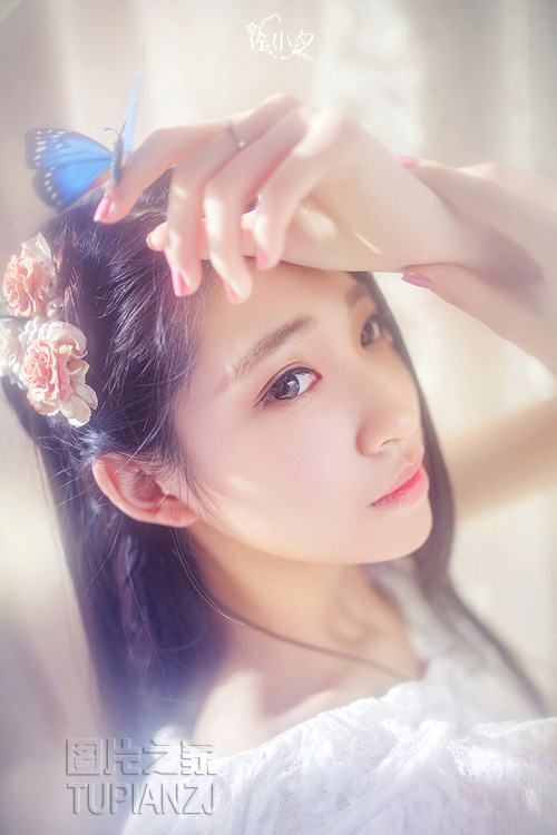 他是个大我24岁的已婚香港人
