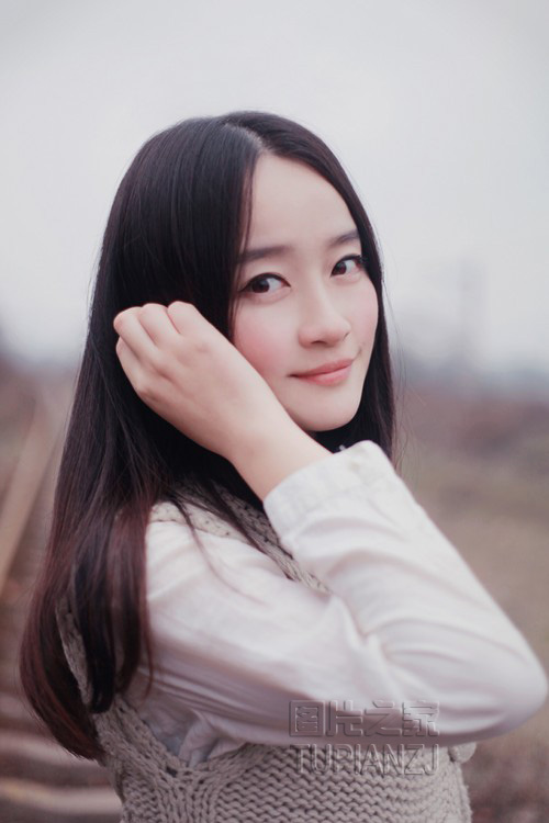 探讨：离婚后谁养谁是个问题