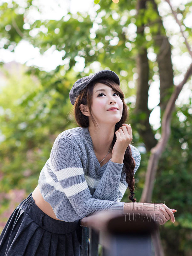男人老婆的第一次3P经历过程