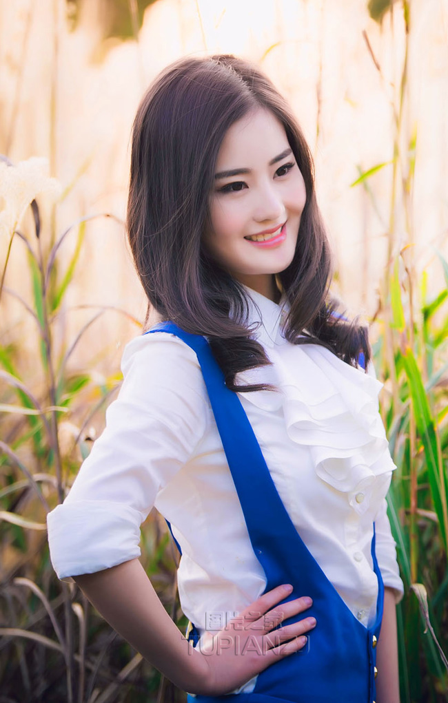 崩溃 老公总是主动给女士们拎包