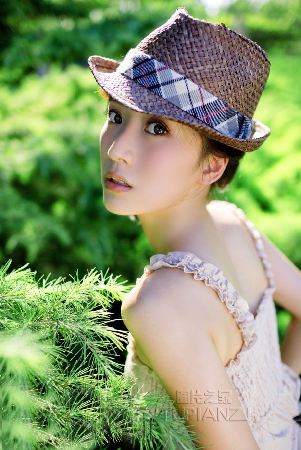 老婆快生时，我抱着23岁俏妇	的大腰屁股爽到欲仙欲死