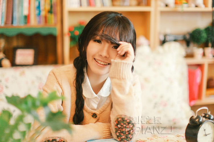 贱男把我当备胎还频繁换女友