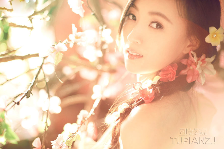 2015年4月最新更新的满18成年身份证号码姓名大全 解防沉迷专用