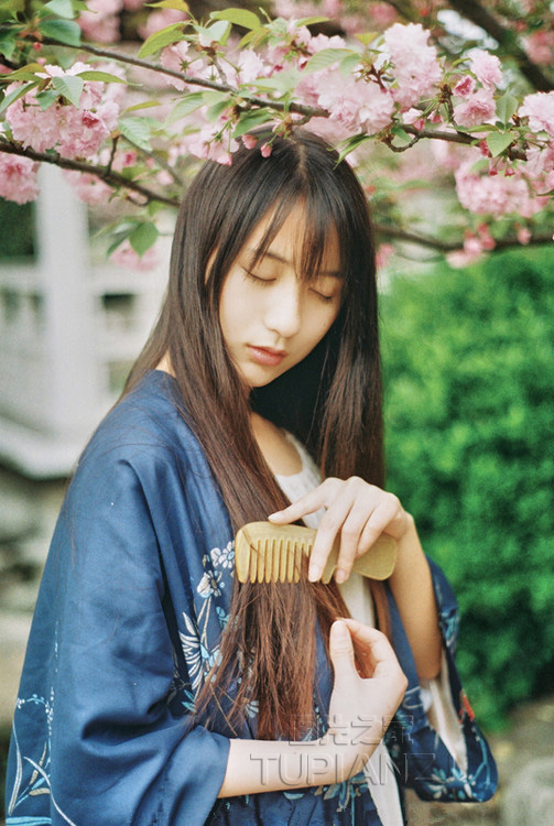 老公出差竟派婆婆来监视我