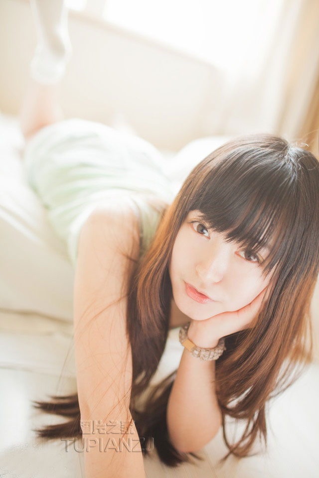 我连小三都排不上，却与他如胶似漆