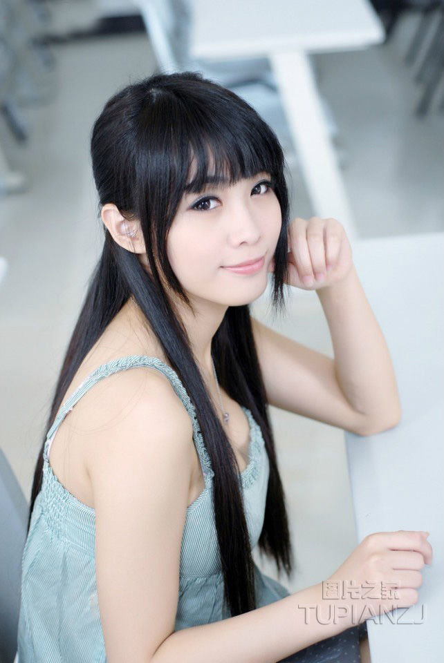 公公查出儿媳包“小白脸”