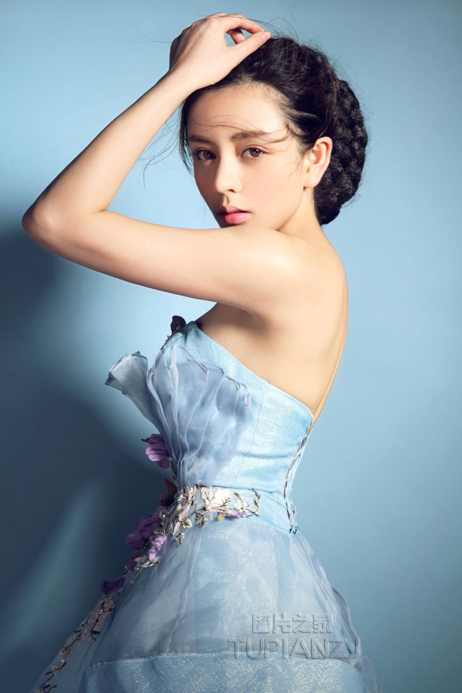 阔太太:我过着没有尊严的生活