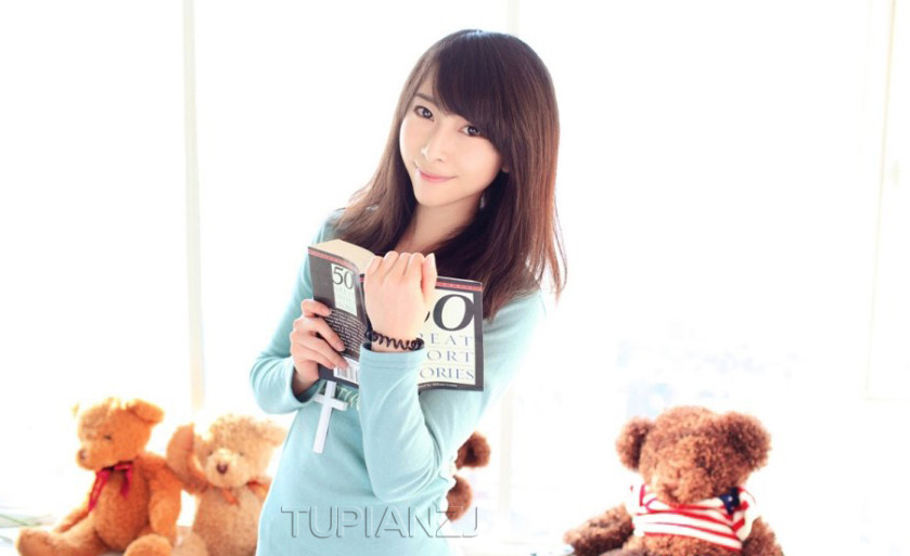 妇女受暴口述实录实录:我和女友在水中激情爱爱经历