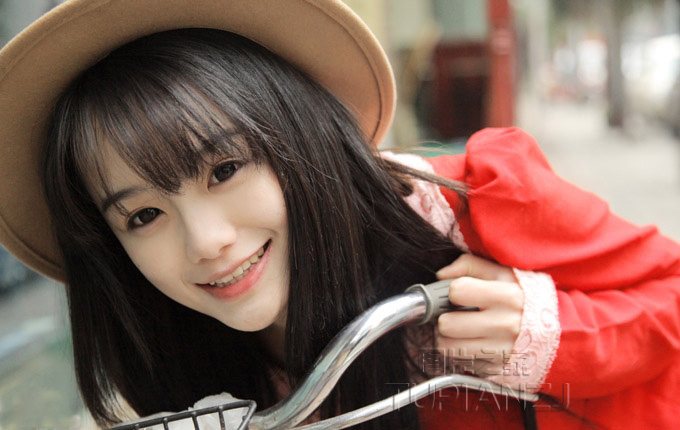 借腹生子 毁了两个人的幸福!