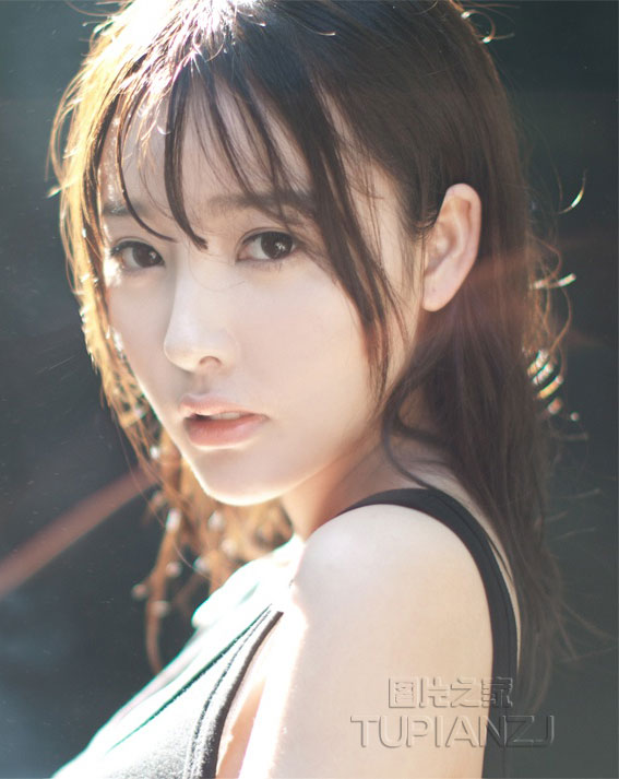 乱云少妇 每天对小区保安投怀送抱让我羡煞