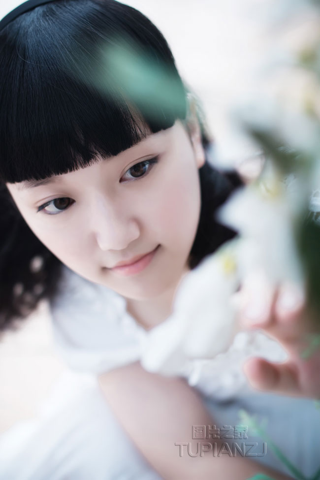娇俏少妇的私密日记 口述:丝袜骚熟女阿姨不服老 辗转在4位男子之间