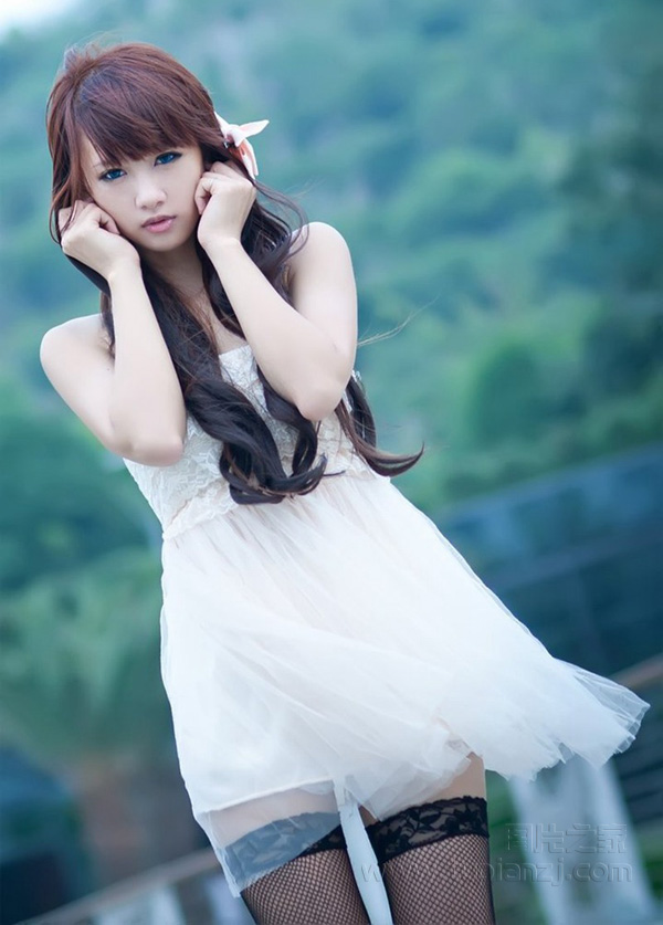 师生恋:小女友常跟其他男人搞暧昧