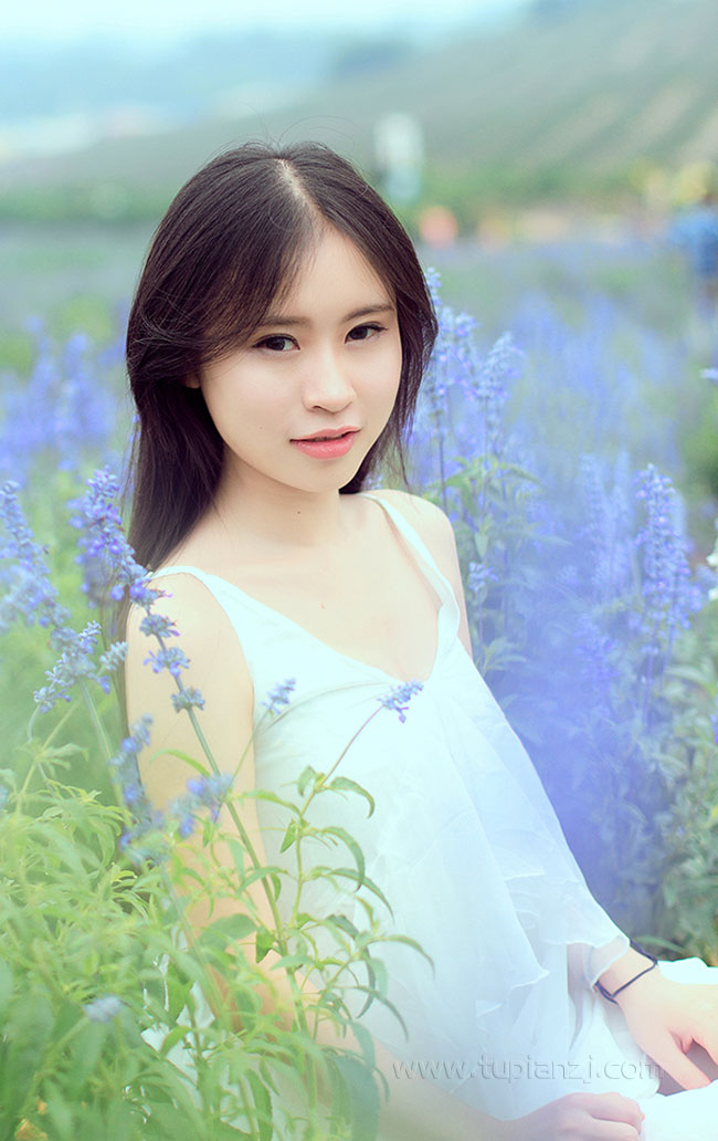 我和邻居的漂亮美老婆的故事