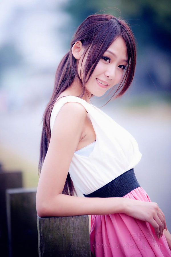 礼轻情重  痴心妄想