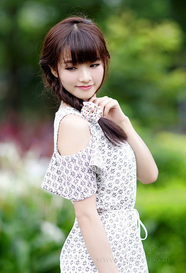 讲诉：男友变色狼，逼女生当众脱衣服