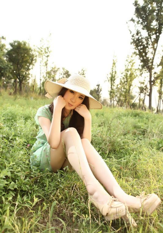 一个女孩的背后．第二辑 吴玮的身世