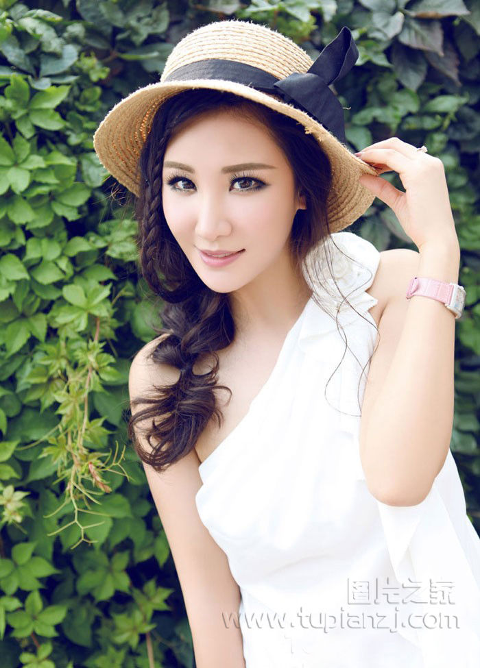 大学男生晒“恋爱成本”:一年花销过万