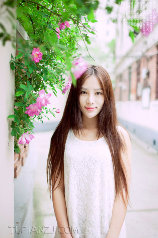 退役特种兵给美女总裁打工，白天当男秘，晚上做司机