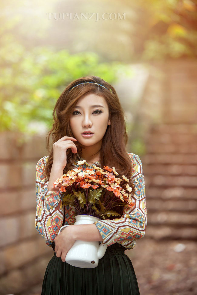 老公出轨后忘不了小三 出轨老公离婚要娶小三 愿意净身出户我该怎