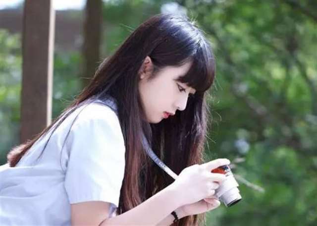 玩朋友漂亮娇妻 口述爱爱好爽细节过程