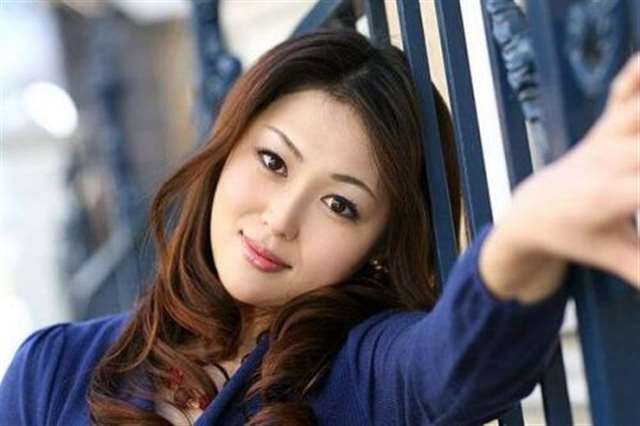 撑起一片蓝天，任生命之花绽放