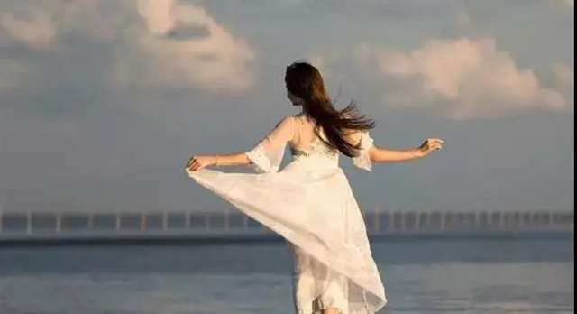 幽默笑话这条街真脏，连个干净的地方都没有