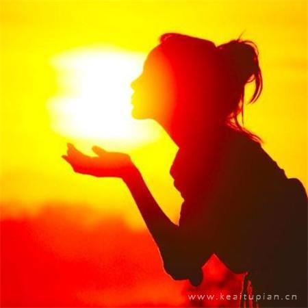 和女孩子搞笑聊天话题句子/搞笑短句