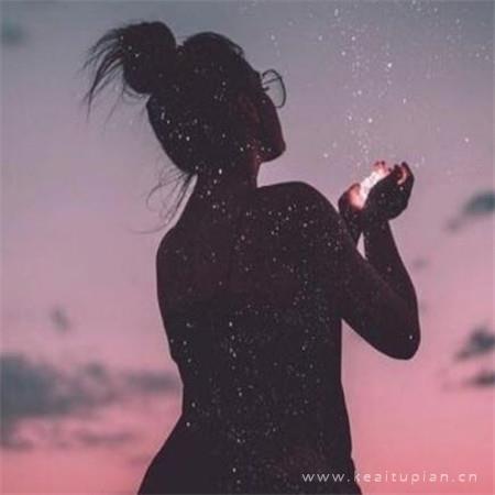 唯美治愈意境文字图片_你装饰了谁的梦