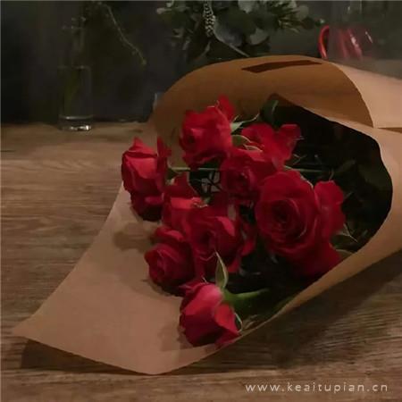疑似爱情闪过