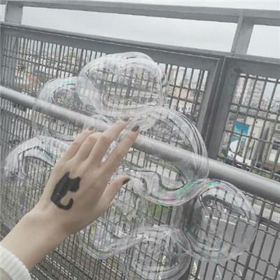 美丽的同桌