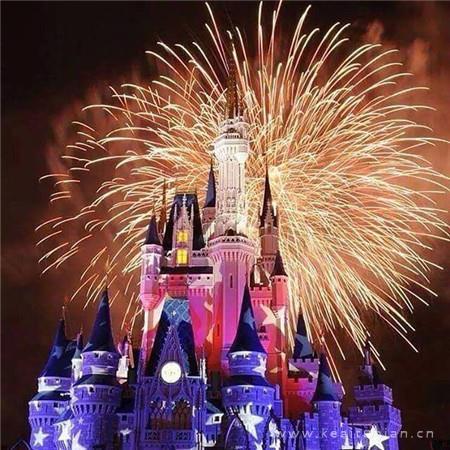 赞美母亲的格言、短信集锦