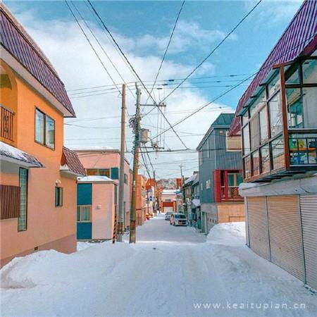 小巷古董店