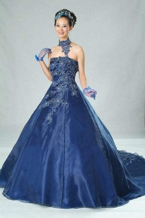 一个人听歌跑步，累到虚脱回家倒头就睡