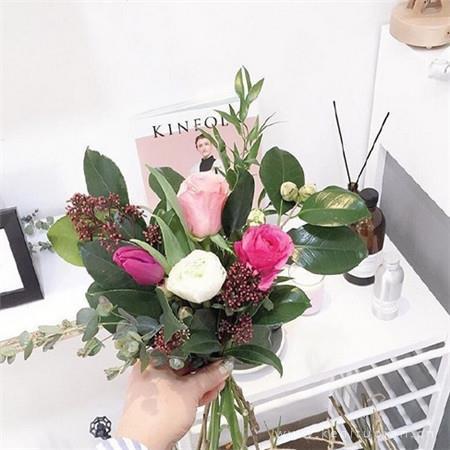 跟我走，请穿平跟鞋