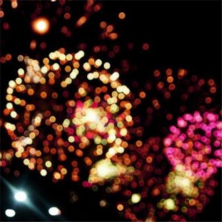 半夜三更切勿照镜子