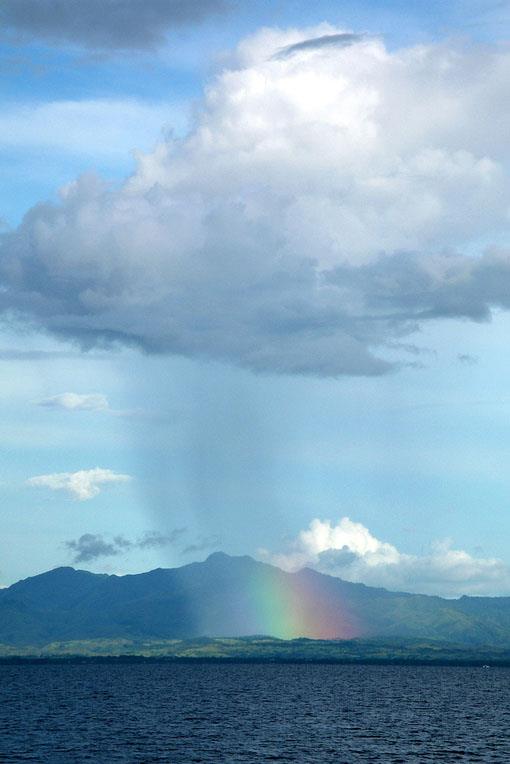 厕所里的那一面镜子