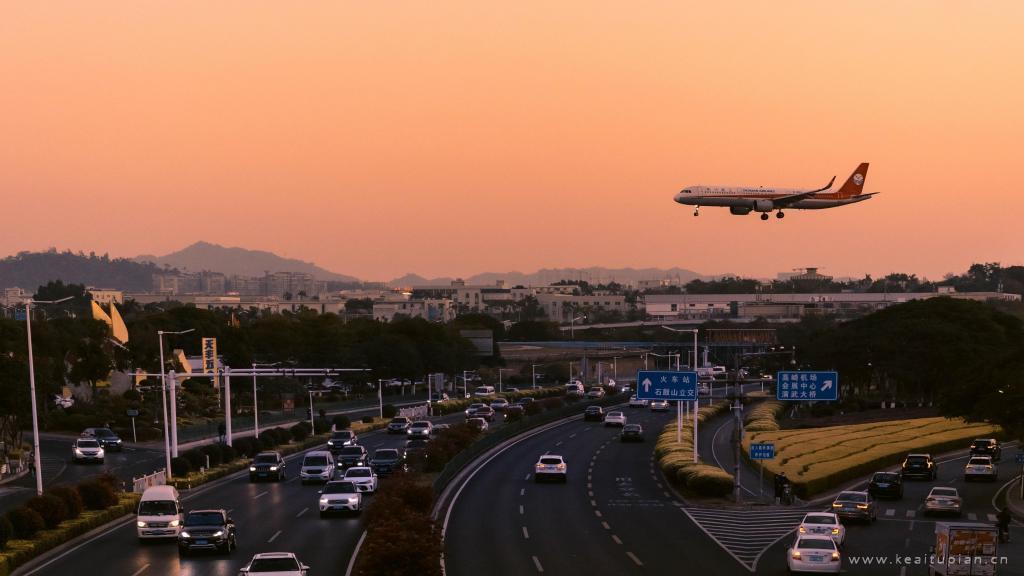今天网上看到的徐志摩的语录希望大家喜欢
